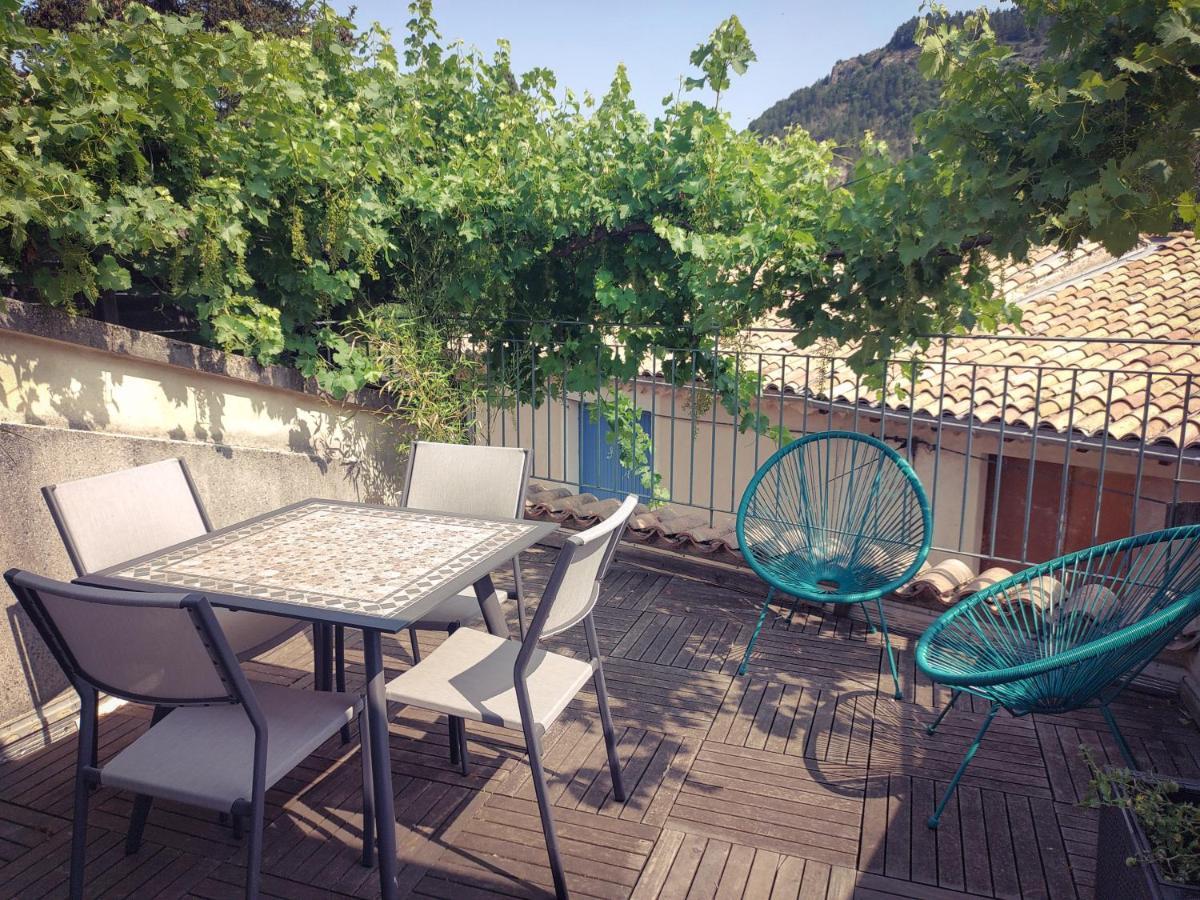 Maison De Village Avec Terrasse Luc-en-Diois Exterior foto
